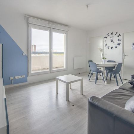 Bel Appartement De 2 Chambres A 40 Min De Paris Courcouronnes エクステリア 写真